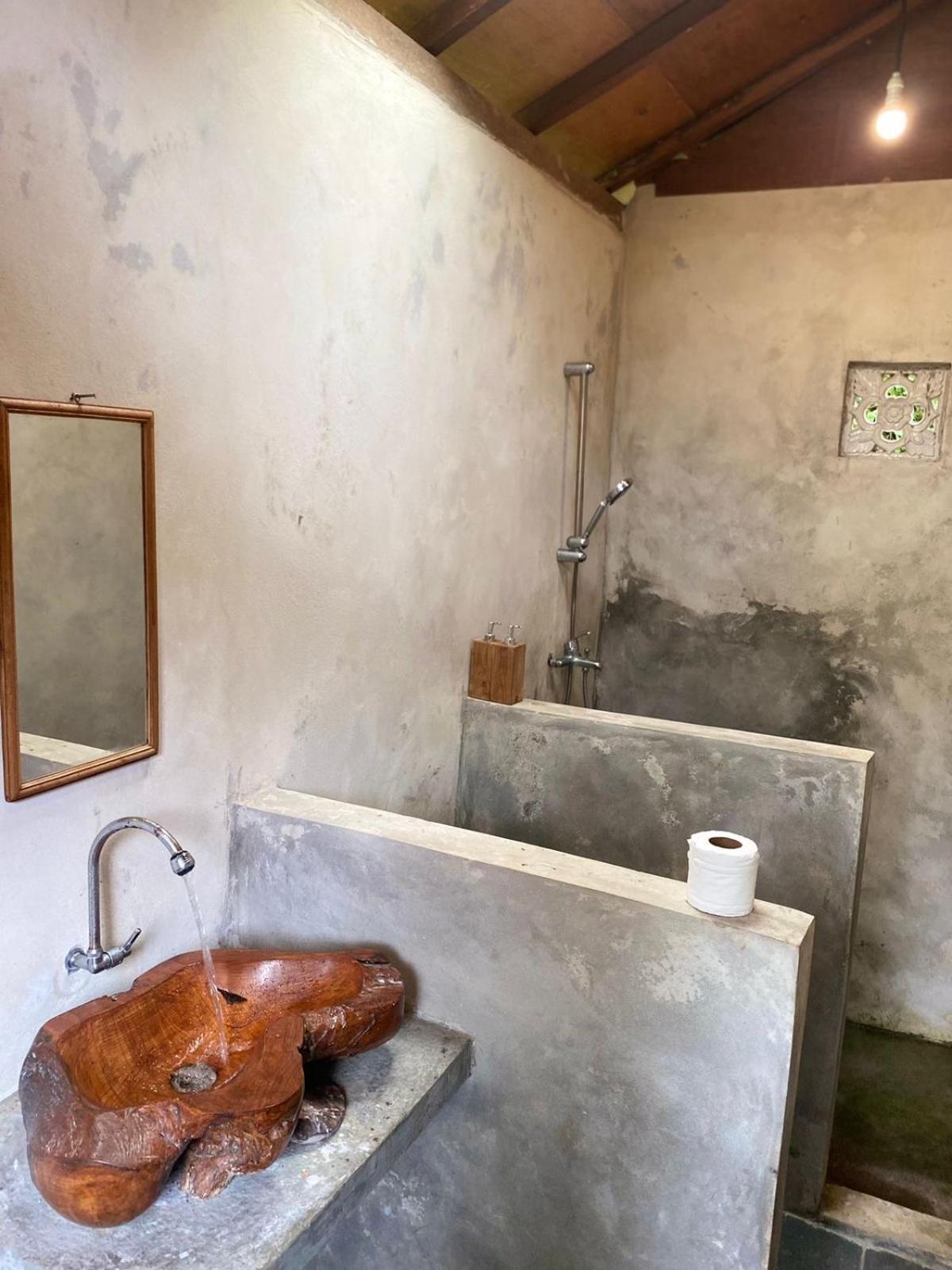 Uma D'Nyuh Homestay سينغاراجا المظهر الخارجي الصورة