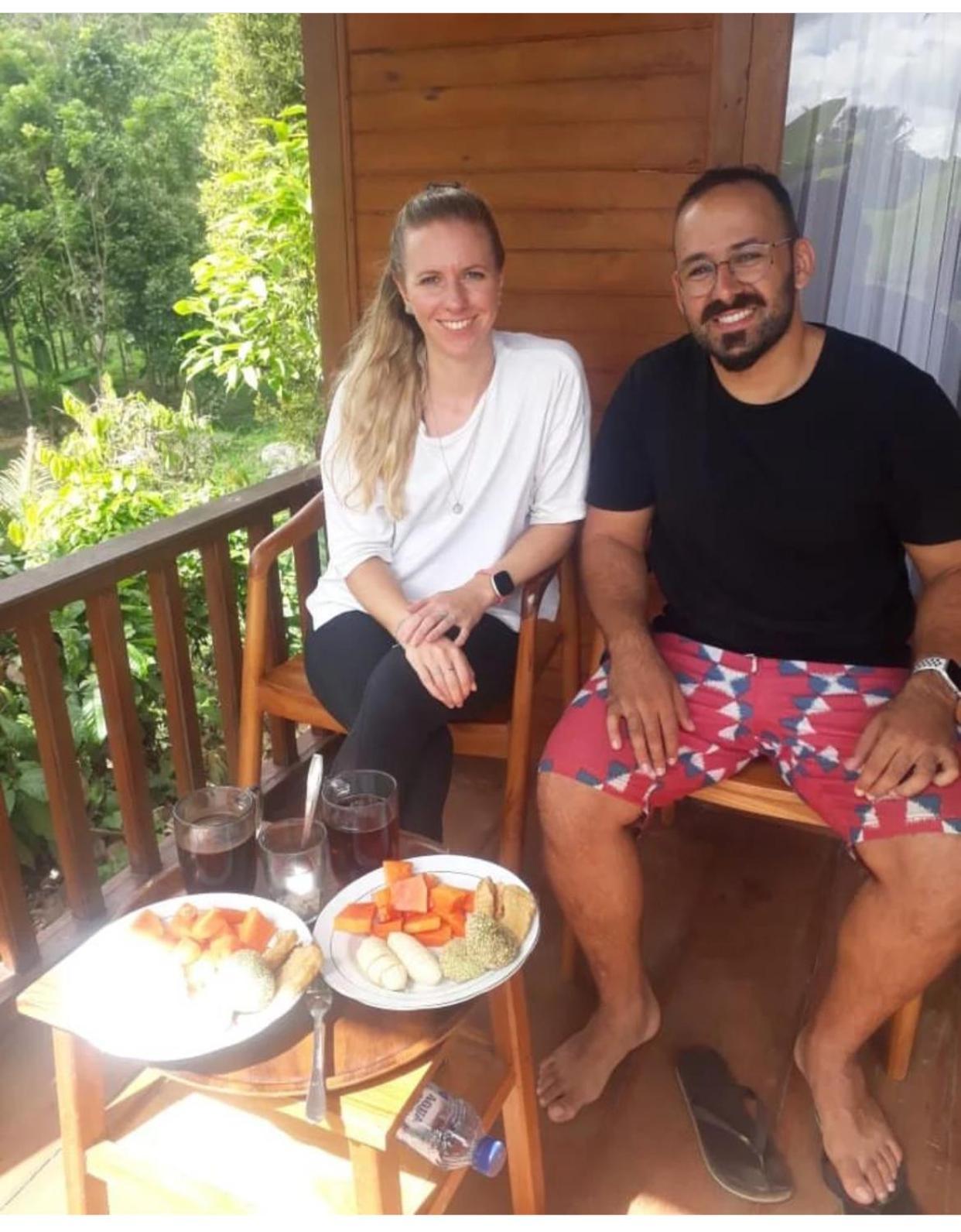 Uma D'Nyuh Homestay سينغاراجا المظهر الخارجي الصورة
