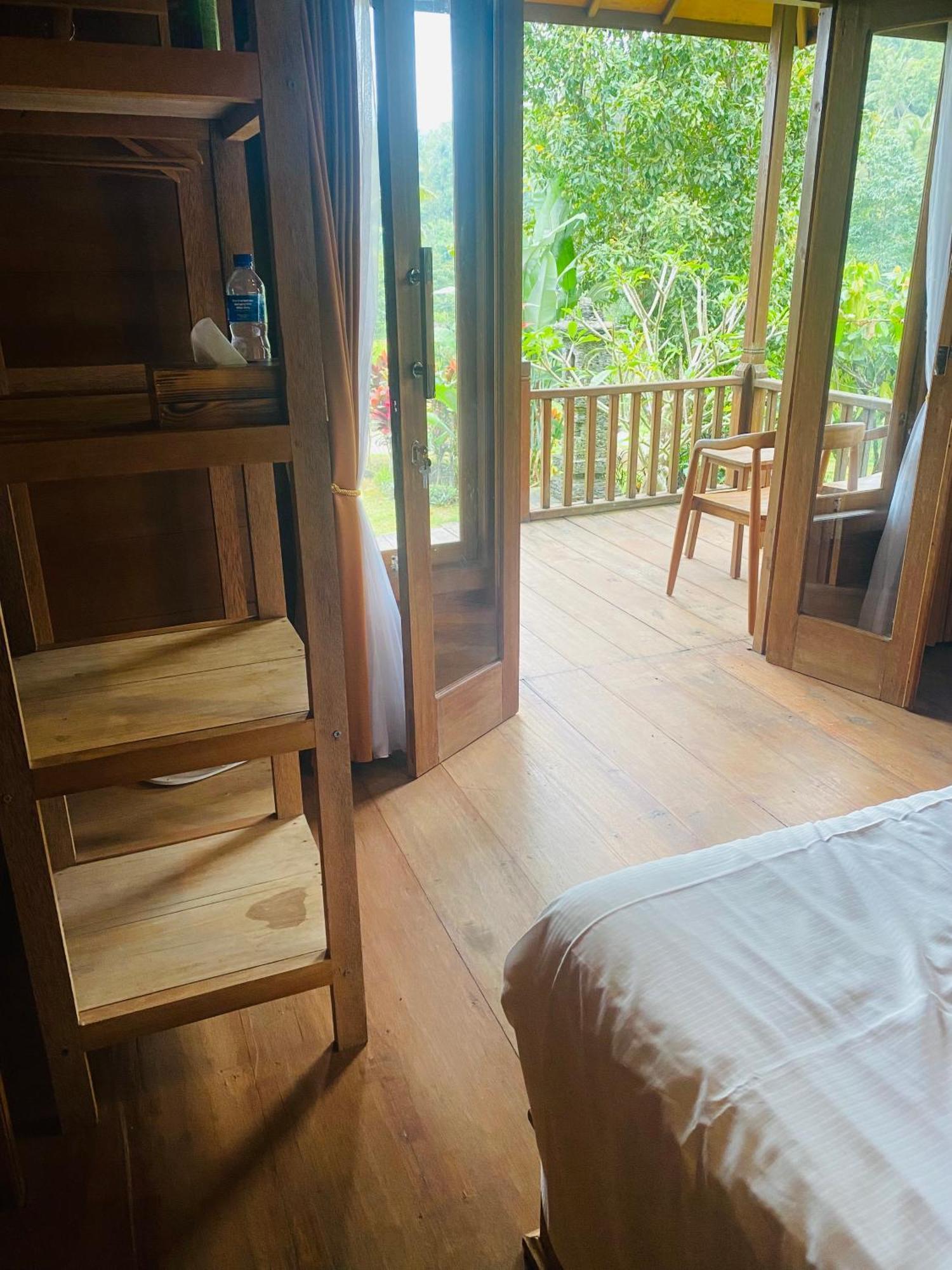 Uma D'Nyuh Homestay سينغاراجا المظهر الخارجي الصورة